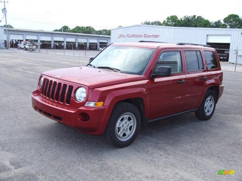 Inferno Red Crystal Pearl Jeep Patriot