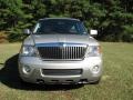 2003 Silver Birch Metallic Lincoln Navigator Luxury 4x4  photo #3