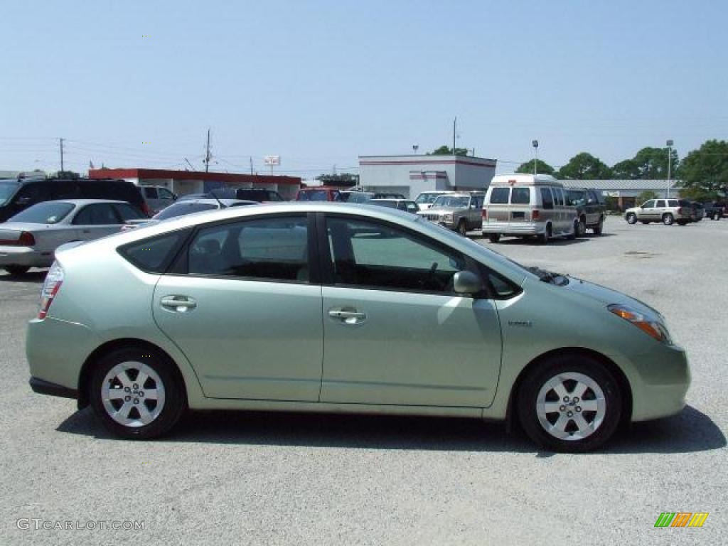 2006 Prius Hybrid - Silver Pine Mica / Beige photo #3