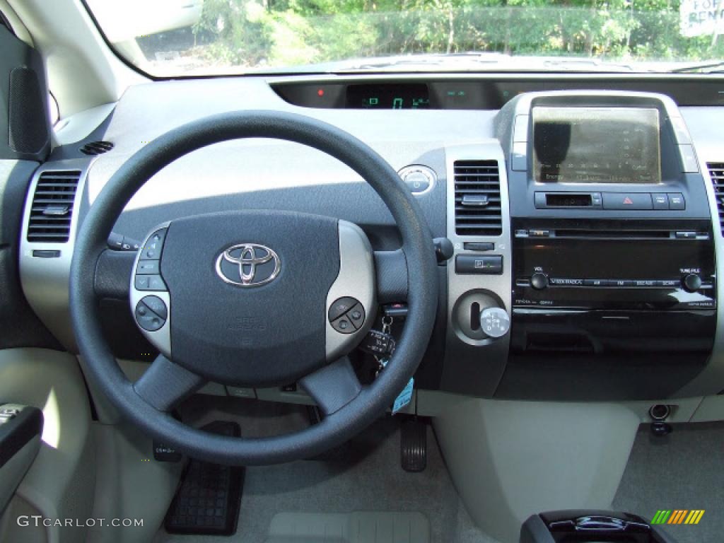 2006 Prius Hybrid - Silver Pine Mica / Beige photo #7