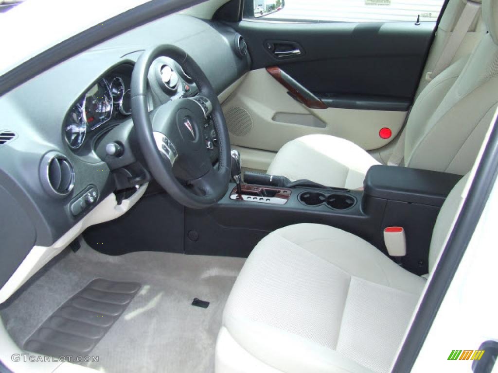 2009 G6 GT Sedan - Summit White / Light Taupe photo #4