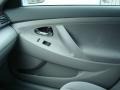 2008 Super White Toyota Camry LE  photo #17