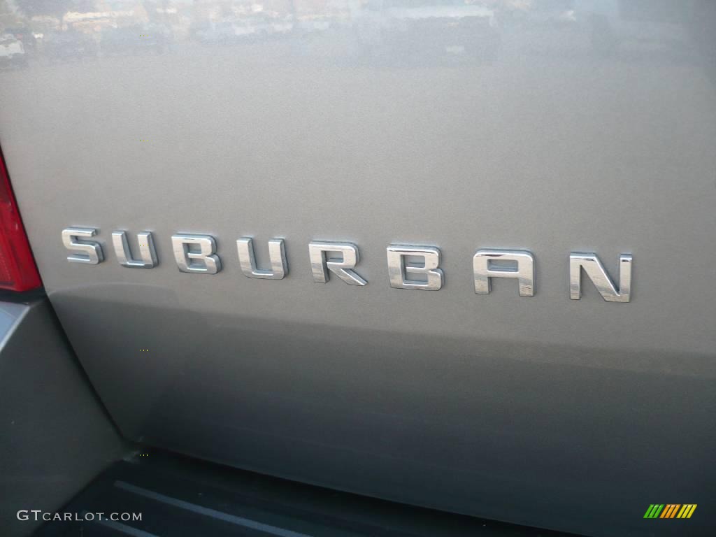 2007 Suburban 1500 LT 4x4 - Graystone Metallic / Light Titanium/Dark Titanium photo #12