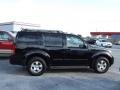 2006 Super Black Nissan Pathfinder SE  photo #4