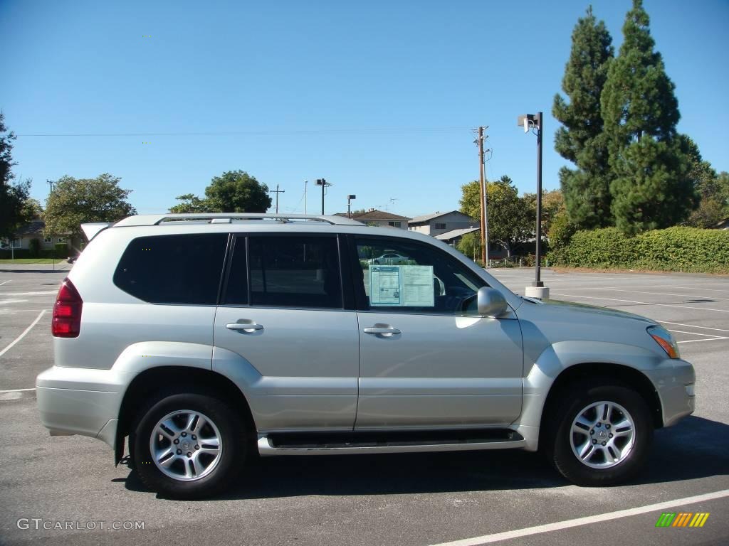 2005 GX 470 - Silver Pine Metallic / Dark Gray photo #5