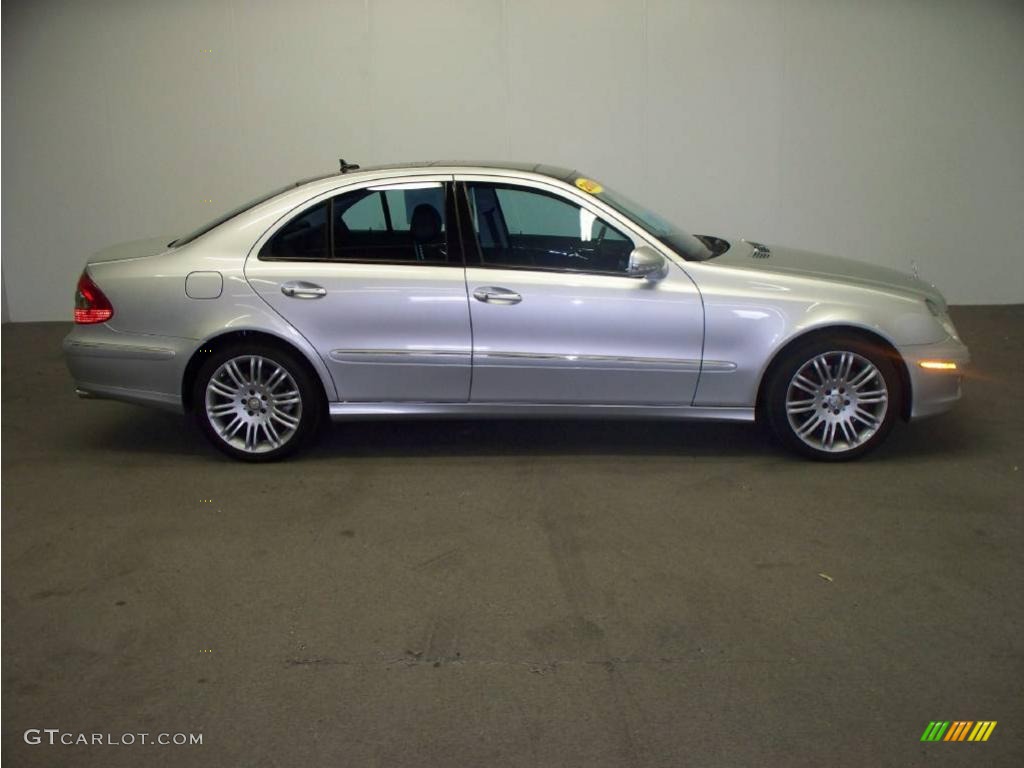 2008 E 350 4Matic Sedan - Iridium Silver Metallic / Black photo #5