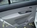 Clear White - Rondo LX V6 Photo No. 13