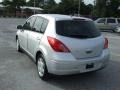 Brilliant Silver - Versa 1.8 S Hatchback Photo No. 5