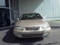 1999 Cashmere Beige Metallic Toyota Camry LE  photo #2