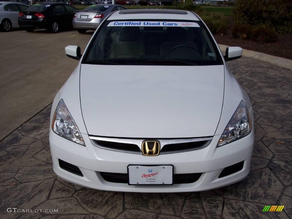 2007 Accord EX Sedan - Taffeta White / Ivory photo #5