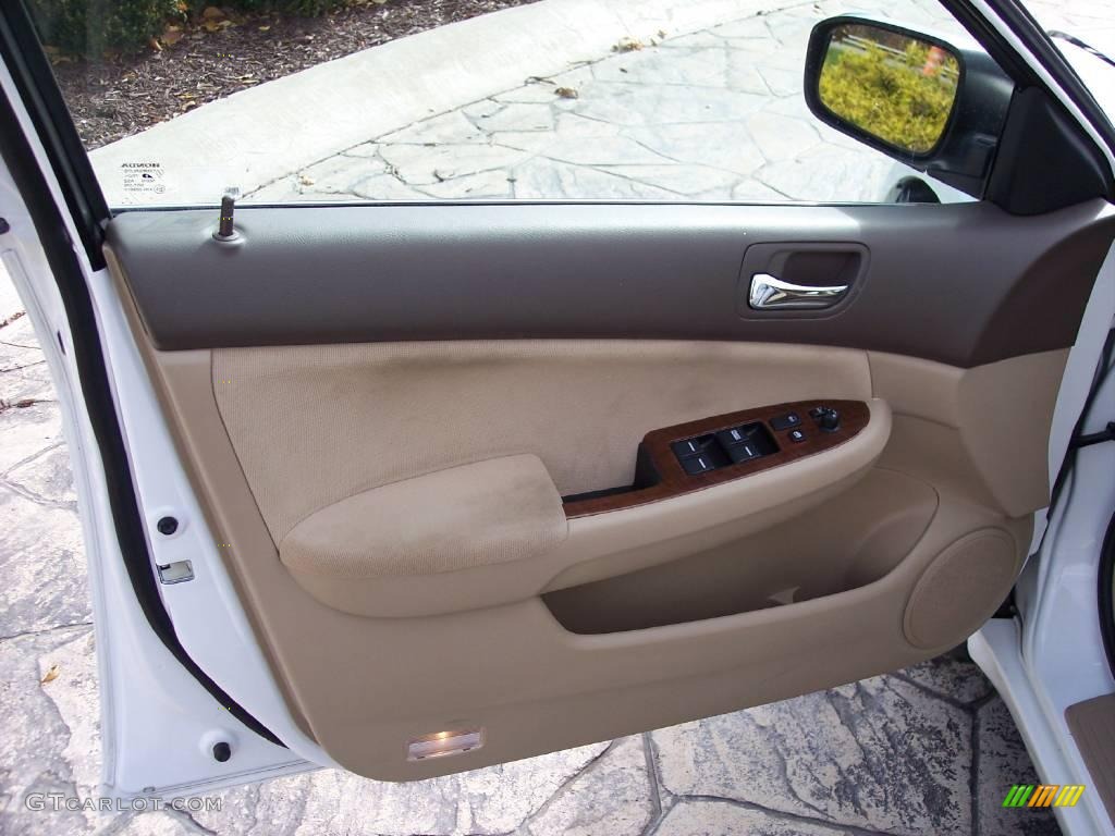 2007 Accord EX Sedan - Taffeta White / Ivory photo #12