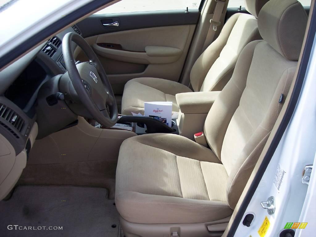 2007 Accord EX Sedan - Taffeta White / Ivory photo #13