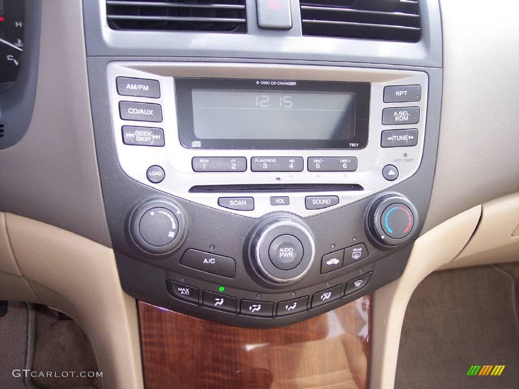 2007 Accord EX Sedan - Taffeta White / Ivory photo #17
