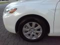 Super White - Camry XLE V6 Photo No. 3