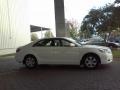 Super White - Camry LE Photo No. 17