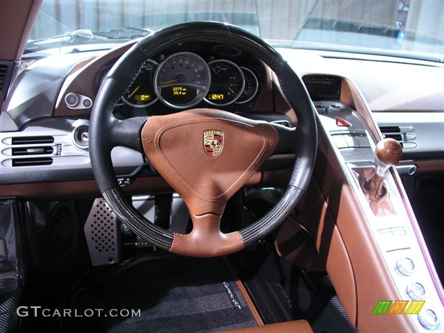 2005 Porsche Carrera GT Standard Carrera GT Model Ascot Brown Steering Wheel Photo #204271