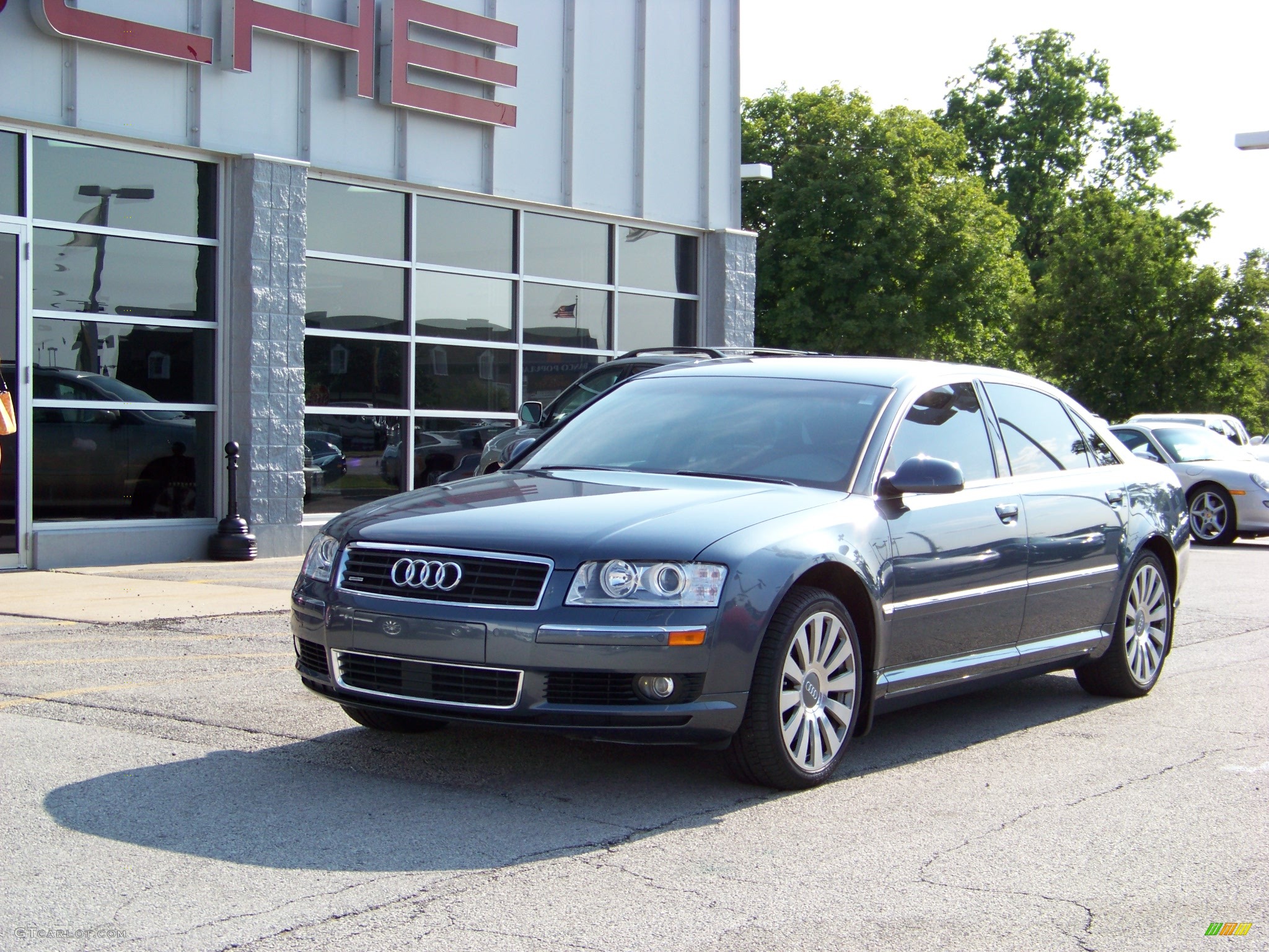Northern Blue Pearl Effect Audi A8
