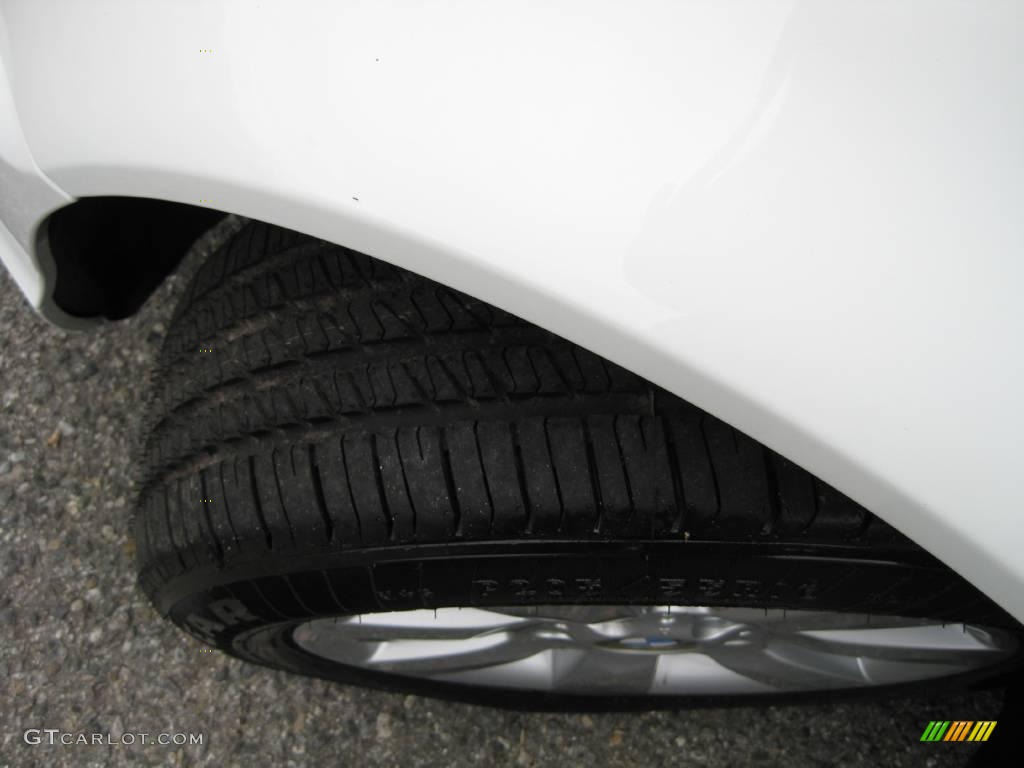 2005 3 Series 325i Coupe - Alpine White / Sand photo #26