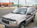 Silverstone Metallic - Grand Cherokee Laredo 4x4 Photo No. 1