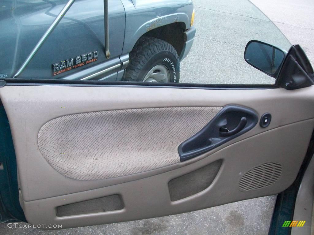 1999 Cavalier Z24 Convertible - Medium Green Metallic / Neutral photo #10