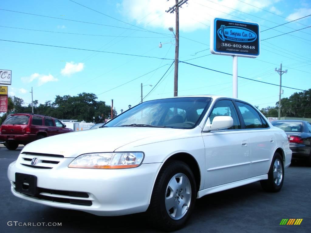 2001 Accord EX V6 Sedan - Taffeta White / Ivory photo #1