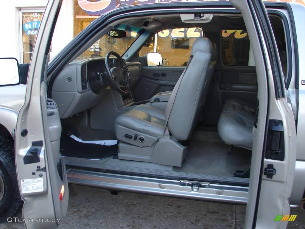 2003 Silverado 3500 LT Extended Cab 4x4 Dually - Light Pewter Metallic / Medium Gray photo #5