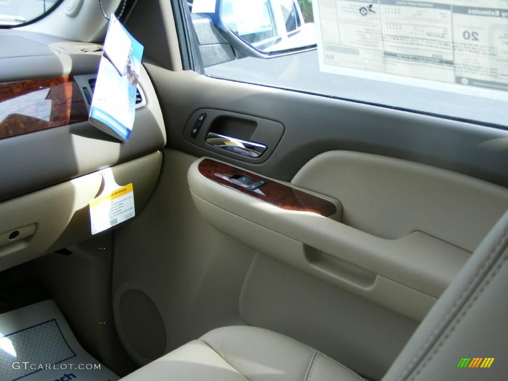 2009 Silverado 1500 LTZ Crew Cab 4x4 - Summit White / Light Cashmere photo #7