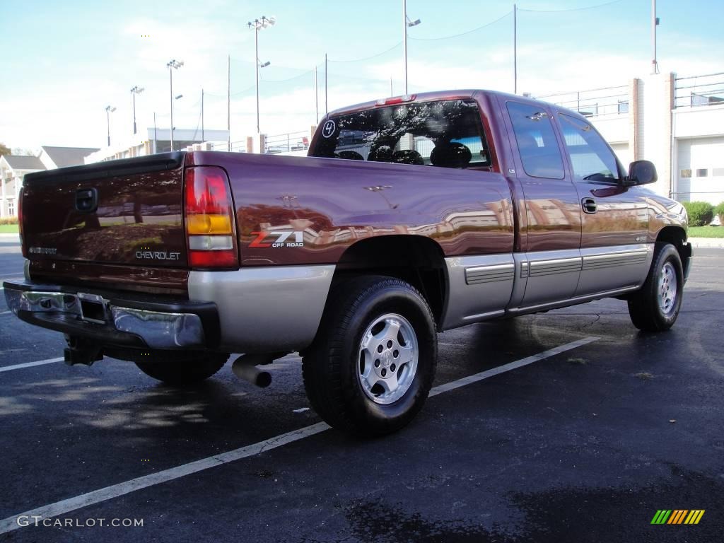 2002 Silverado 1500 LS Extended Cab 4x4 - Dark Carmine Red Metallic / Graphite Gray photo #6