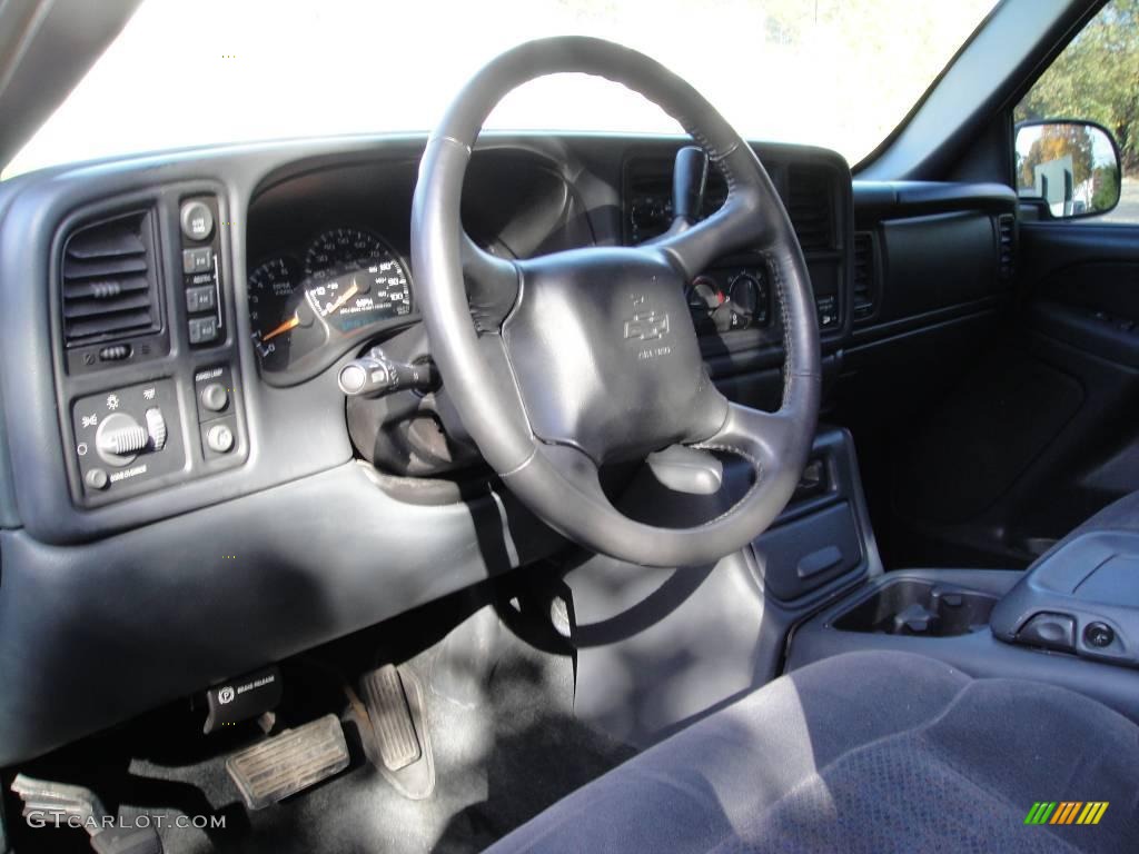 2002 Silverado 1500 LS Extended Cab 4x4 - Dark Carmine Red Metallic / Graphite Gray photo #11