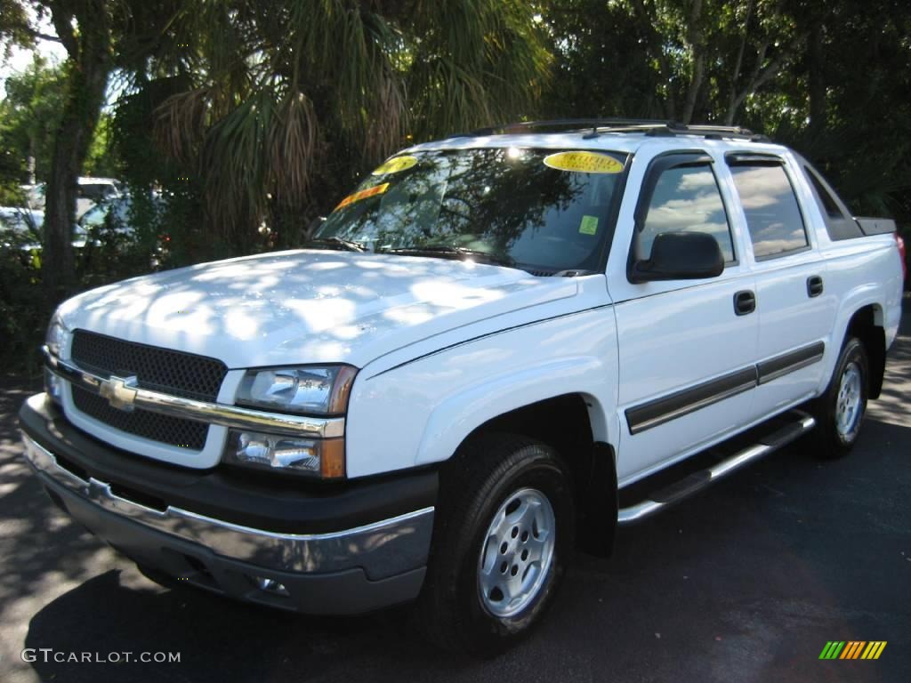 2005 Avalanche LT - Summit White / Gray/Dark Charcoal photo #1