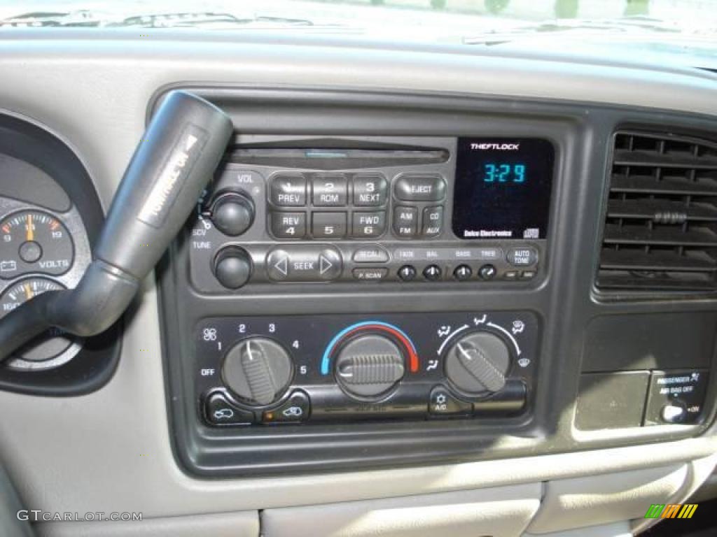 1999 Silverado 1500 LS Regular Cab 4x4 - Onyx Black / Medium Gray photo #13