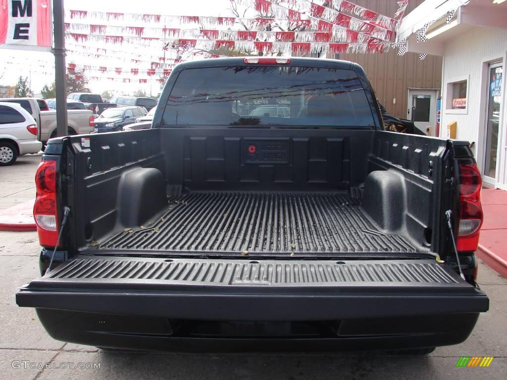 2004 Silverado 1500 SS Extended Cab AWD - Black / Dark Charcoal photo #24