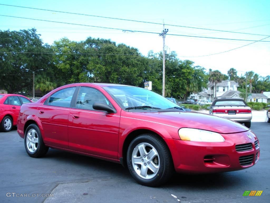 2003 Stratus SXT Sedan - Inferno Red Pearl / Dark Slate Gray photo #3