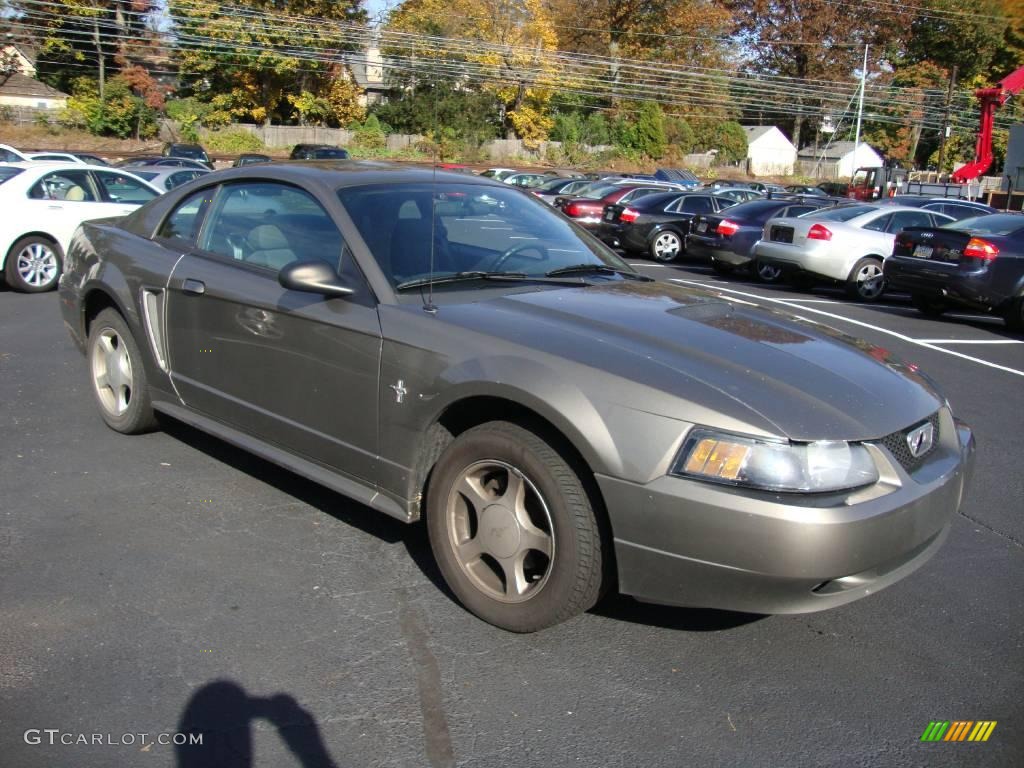 2002 Mustang V6 Coupe - Mineral Grey Metallic / Dark Charcoal photo #5
