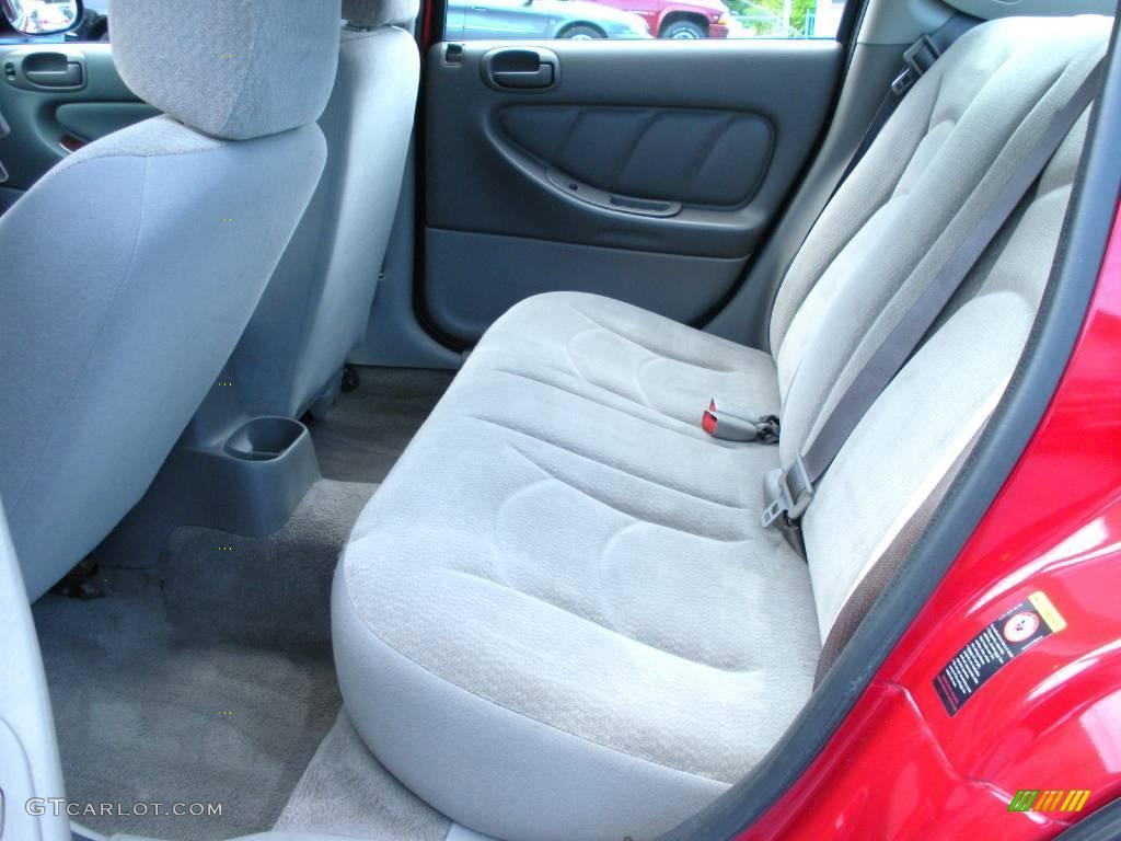 2003 Stratus SXT Sedan - Inferno Red Pearl / Dark Slate Gray photo #16