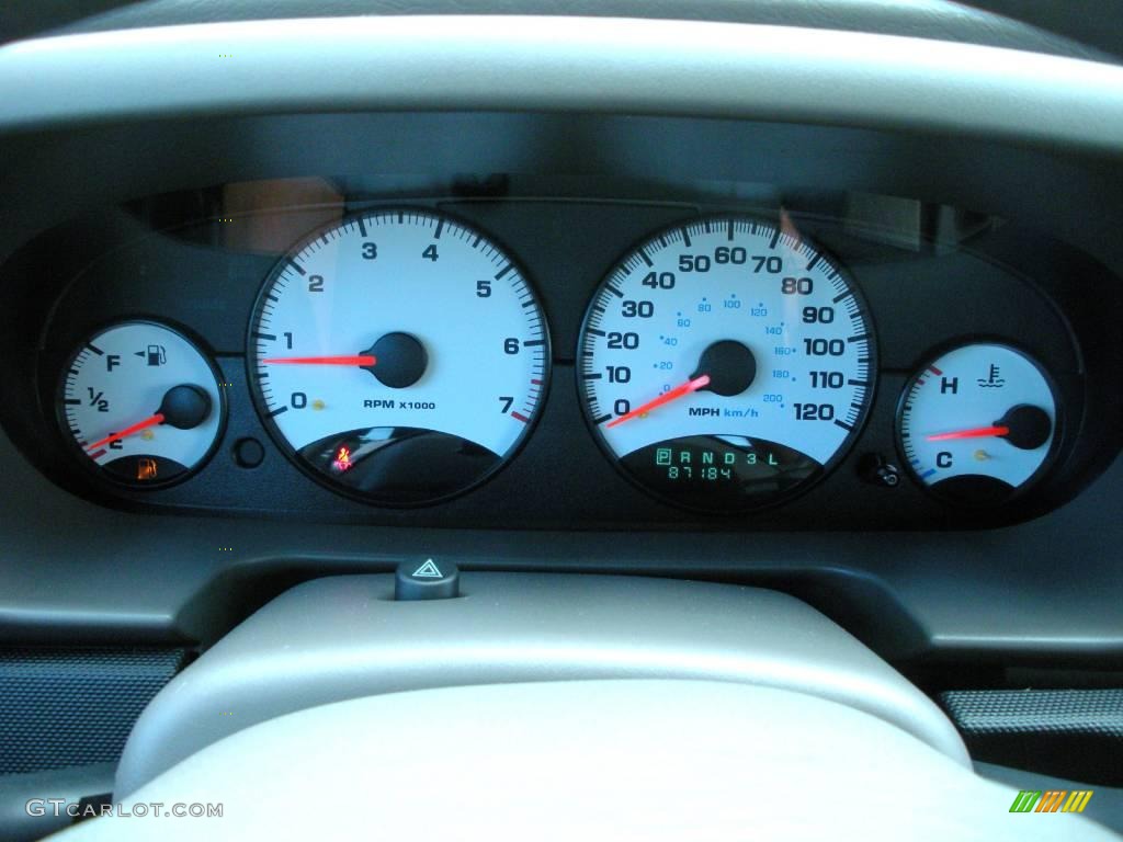 2003 Stratus SXT Sedan - Inferno Red Pearl / Dark Slate Gray photo #24