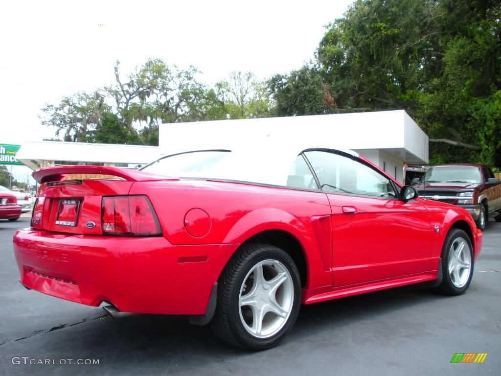 1999 Mustang GT Convertible - Rio Red / Oxford White photo #6