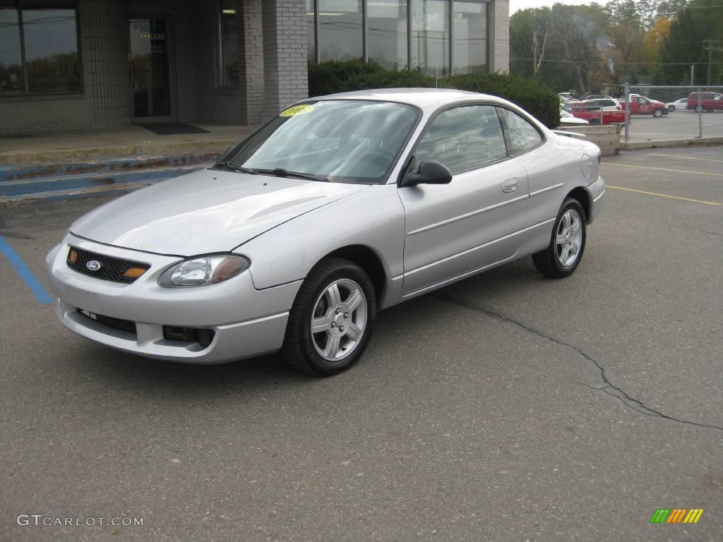 2003 Escort ZX2 Coupe - Silver Frost Metallic / Dark Charcoal photo #2