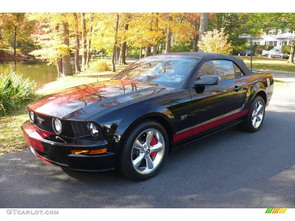 2006 Mustang GT Premium Convertible - Black / Red/Dark Charcoal photo #2