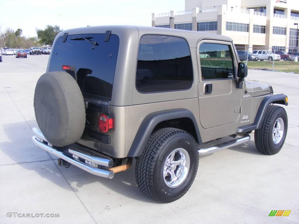 2004 Wrangler Sport 4x4 - Light Khaki Metallic / Khaki photo #6