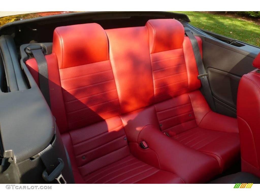 2006 Mustang GT Premium Convertible - Black / Red/Dark Charcoal photo #19