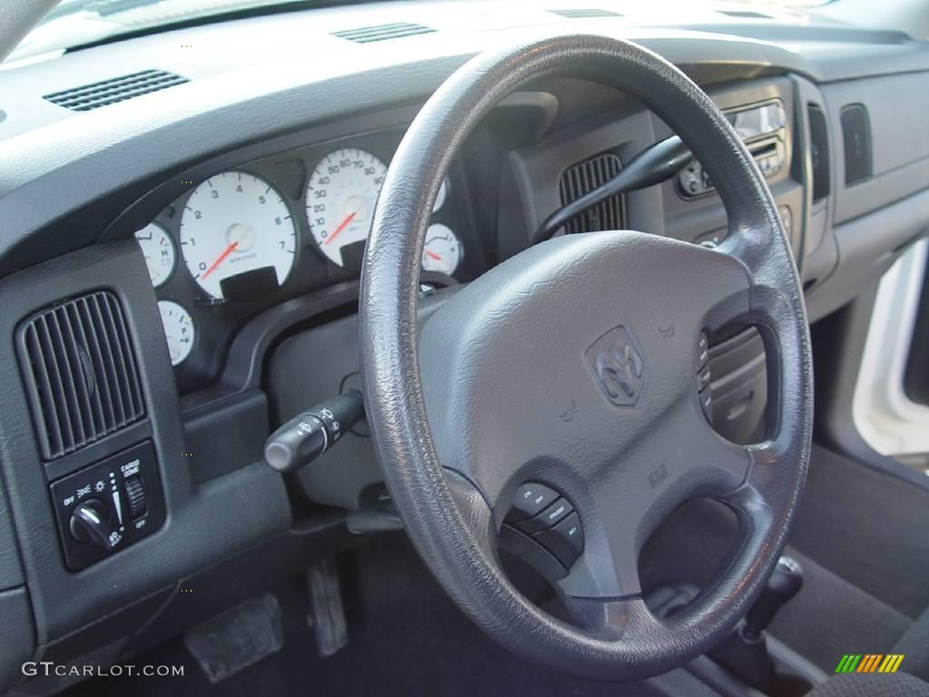 2003 Ram 1500 SLT Quad Cab 4x4 - Bright White / Dark Slate Gray photo #10