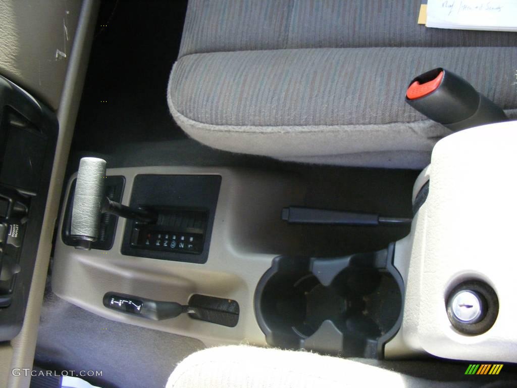 2004 Wrangler Sport 4x4 - Light Khaki Metallic / Khaki photo #31