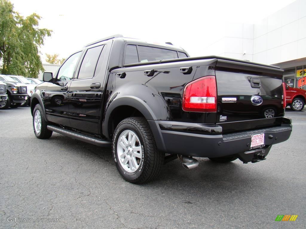 2010 Explorer Sport Trac XLT - Black / Charcoal Black photo #27