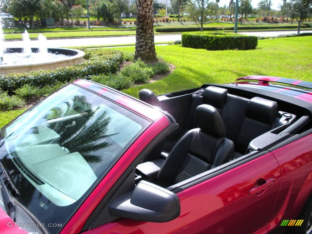 2005 Mustang V6 Premium Convertible - Redfire Metallic / Dark Charcoal photo #9