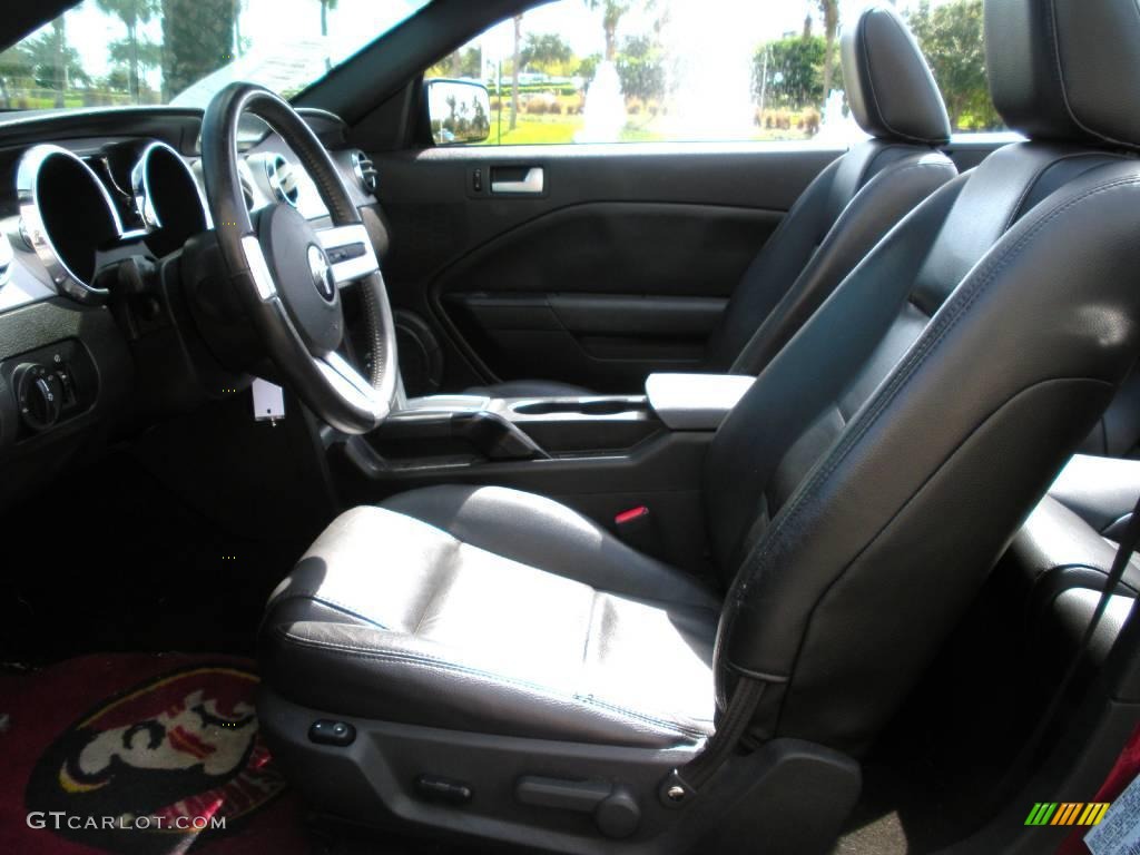2005 Mustang V6 Premium Convertible - Redfire Metallic / Dark Charcoal photo #17