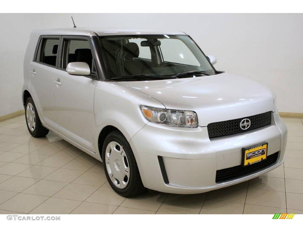 2009 Classic Silver Metallic Scion xB 20464492 Photo 14 GTCarLot