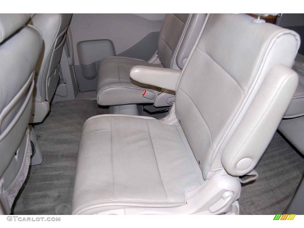 2006 Quest 3.5 SE - Silver Mist Metallic / Gray photo #19