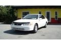 2001 Super White Toyota Camry LE  photo #1