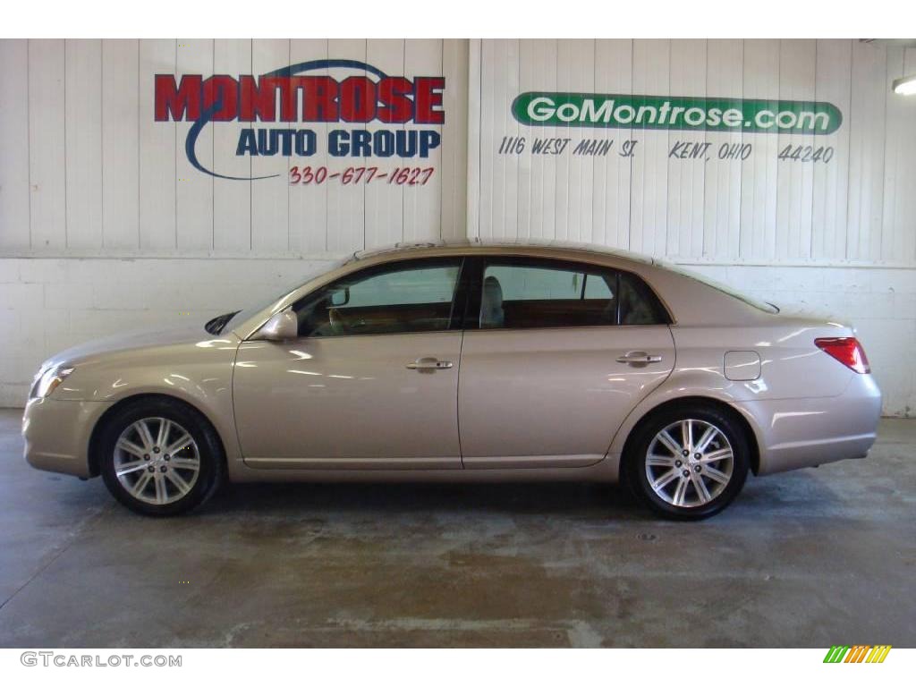 2007 Avalon Limited - Desert Sand Mica / Light Gray photo #1